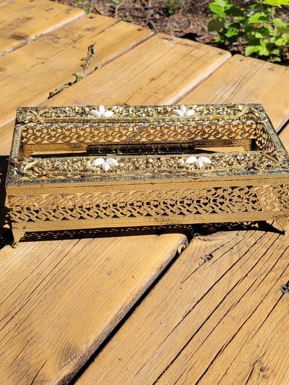 Vintage Hollywood Regency Style Gold Filigree Tissue Box Cover Pearl Kleenex